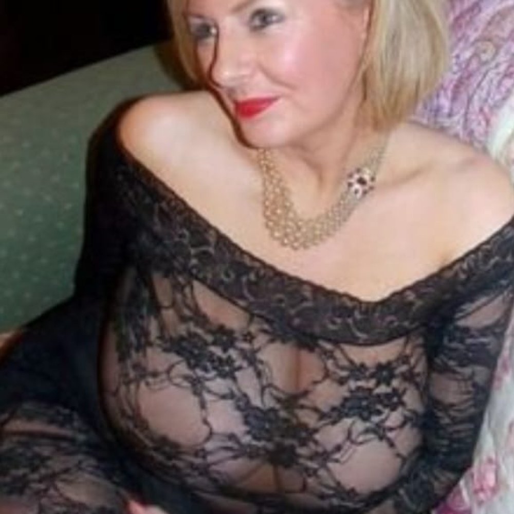 telefono erotico per momenti di solitudine a Siracusa