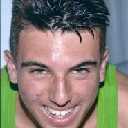 Ciao sono Davide Manzimilanese gay in cerca di giovani dotati , se volete mie foto intime scrivete al mio compagno su tg @crescigianluca