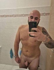 Cerco amanti che mi penetrano bene, rispondo anche su tiktok officialandrea91