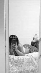 Giulia bella ragazza italiana per dolci incontri indimenticabili