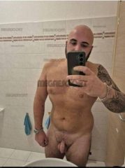 Uomo gay passivo cerca sesso selvaggio anale, scrivetemi anche su telegram officialbox90