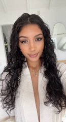 Mi chiamo Diana, ho 28 anni e sono disponibile per un incontro sessuale a pagamento. Se sei interessato, scrivimi su WhatsApp 😘😍😍😘😍