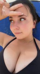 Dolce e passionale, adoro gli appuntamenti romantici e sensuali, momenti indimenticabili in cui tutte le tue fantasie diventano realtà.❤️❤️❣️