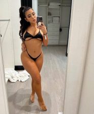 Sono una escort e sono disponibile per incontri sessuali a pagamento 🥰
