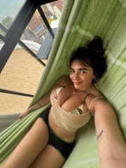 Ciao a tutti ❤️🥰
Sono Catalina, un'affascinante giovane donna disponibile per incontri discreti e a pagamento. 
Il mio telegramma: @Catalinaperrin 

