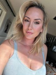 Ciao, sono disponibile per i tuoi appuntamenti.