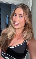 Sono una donna single disponibile per una incontri séria. 