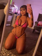🍑🌹Sono disponibile per un po' di divertimento malizioso 🍑