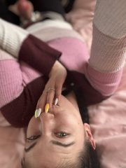 Sono disponibile per qualsiasi tipo di sesso senza impegno. Se sei interessato, lasciami un messaggio 👅. 

Telegram: @Clara12380