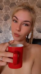 Sono disponibile per qualsiasi tipo di sesso senza impegno. Se sei interessato, lasciami un messaggio 👅. Telegram: @Clara12380