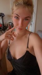 Sono disponibile per qualsiasi tipo di sesso senza impegno. Se sei interessato, lasciami un messaggio 👅. Telegram: @Clara12380