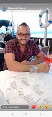 Mi piacerebbe molto leccartela tutta ma proprio tutta fino a quando non mi vieni in bocca e poi leccartela tutta ancora senza perdere una goccia del t