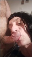 Travestita matura passiva cerca attivissimi 25/60 dotati anche stranieri anche di colore.
Solo divertimento