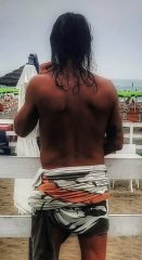 Se ti senti ancora attraente e non ricevi più certe attenzioni a casa oppure solo per uno sfogo, un massaggio, una coccola