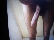 Gigolo sono forte come un cavallo caldo cerco donna ho ragazza vera calda pulita sana che ti montò tutto giorno da avanti e dietro come una vacca p
