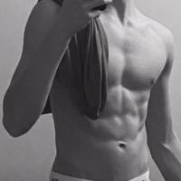 Sesso gratis per donne che vogliono divertirsi non vene pentirete per contattarmi scrivetemi direttamente sul mio telegramm @Lucky_sex