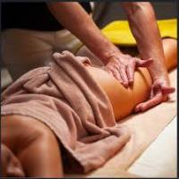 ACCOMPAGNATORE E MASSAGGI RILASSANTI E SENSUALI ,(EROTICI) SOLO DONNE.
