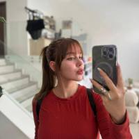 Sono disponibile per incontri sessuali a pagamento.