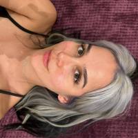 Sono disponibile per incontri sessuali a pagamento.