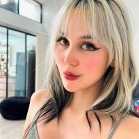 Sono disponibile per incontri sessuali a pagamento.