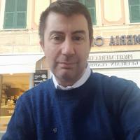 Ospitale adesso a rapallo fino alle 18 e poi dalle 21;30 in poi cerca trans per relazione seria non mercenaria zone limitrofi  ASTENERSI SINGOLI 