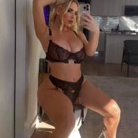 Bella bionda sexy😍 di passaggio nella tua città per farti vibrare con tutte le sensazioni forti.🥰