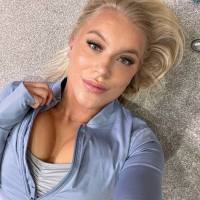 Sono disponible watshapp +393500989977 o T&eacute;l&eacute;gramma Enza35 