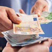 mia moglie ha conosciuto un uomo vero,affidabile e cordiale,il signor Ferrante,che ha versato davvero la somma di € 45.000  ferrantegorizio@gmail.com