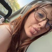 Sono disponibile per incontri sessuali a pagamento