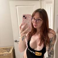 Sono disponibile per incontri sessuali a pagamento