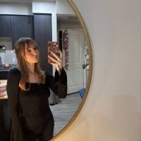 Sono disponibile per incontri sessuali a pagamento