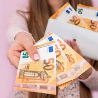 Buongiorno, vorrei ringraziare di cuore la signor Gorizio Ferrante, che ho conosciuto grazie ad un'amica che ha ricevuto un prestito da questa signora