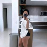 Sono una escort. Sono uno straniero serio e onesto.