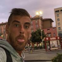 Ciao sono Matteo Miola e con Moulay Cicko Aziz ci piace essere inculati a dovere in via Enrico de nicola 7 a Bologna, contatto telegram ilmello3