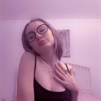 Sono italiana.hot ragazza ....Vuoi Carsex o incontra diretta