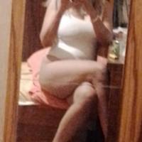 Dolce e sensuale Manuela ti accompagna per pomeriggi sere e week end . I suoi servizi sono pomino scoperto perequazione , per l'anale chiede qs. In pi