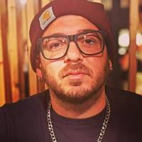 Ragazzo gay cerca maschio che gli sfonda il culo