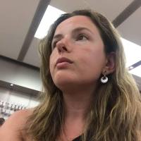 Mi piace essere legata e frustata mentre mi scopi a 90