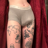 Romantica e sexy, disponibile. Trans. 