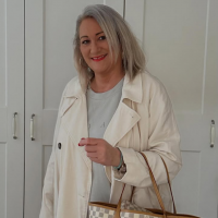 Mi chiamo Agnese. Cerco di incontrare nuove persone. Vorrei fare una donazione 