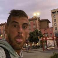 Ciao sono matteo cerco maschioni che mi sfondano il culetto, contatto tg ilmello3