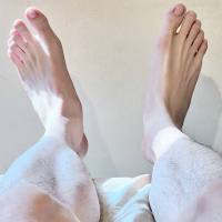  Milano Findom asiatico 23 anni cerco schiavi tributi