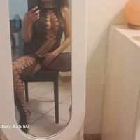 Eseguo massaggio prostatico body massage corpo a corpo massaggio rilassante con venuta finale foto reale misura 5 di seno.
