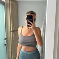 Donna single disponibile per un incontro sensuale 