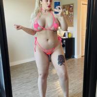 Sono una ragazza italiana di 30 anni, dolce e sensuale. Mi piacciono gli uomini educati e rispettosi. Se vuoi divertirti pratico sodomia, anale, doggy