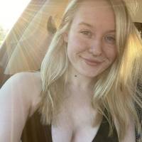 Scopami a casa mia o a casa tua 😘💋