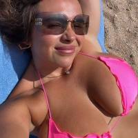 Ciao a tutti ❤️🥰
Sono Catalina, un'affascinante giovane donna disponibile per incontri discreti e a pagamento. 
Il mio telegramma: @Catalinaperrin 

