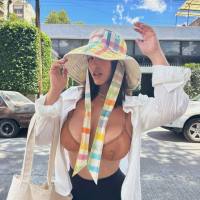 Disponibile per incontri sessuali e massaggi erotici. 