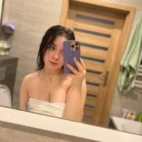 Dolce e passionale, adoro gli appuntamenti romantici e sensuali, momenti indimenticabili in cui tutte le tue fantasie diventano realt&agrave;.❤️❤️❣️