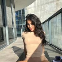 Donna Novara disponible adesso 